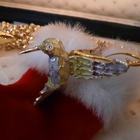 Ice Cream Cone, Angel, Humming Bird, Bell Ornaments & 18' Gold Faceted Garland - Picture 4 of 6